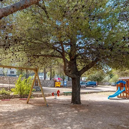 Victoria Mobilehome Camping Jezera Lovisca