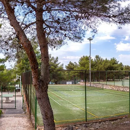 Victoria Mobilehome Camping Jezera Lovisca